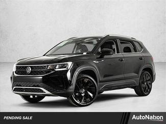 Used 2024 Volkswagen Taos SE w/ Black Wheel Plus Package video 1