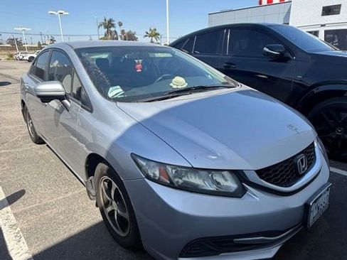 Used 2015 Honda Civic SE image 1
