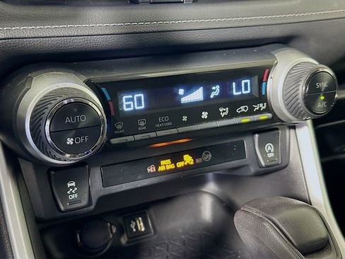 Certified 2024 Toyota RAV4 XLE FWD image 18