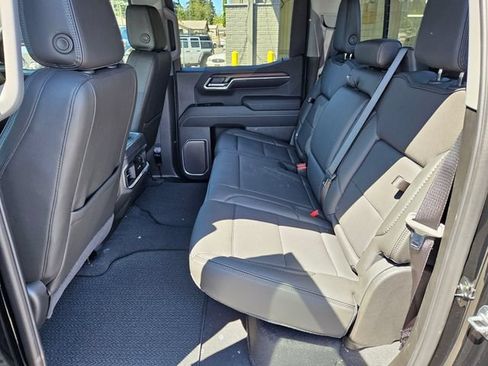 New 2026 GMC Sierra 1500 Denali w/ Denali Reserve Package AWD/4WD image 13