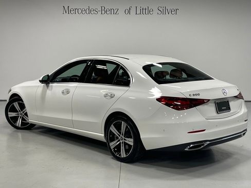 Used 2025 Mercedes-Benz C 300 4MATIC Sedan image 3
