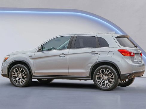 Used 2017 Mitsubishi Outlander Sport ES image 15