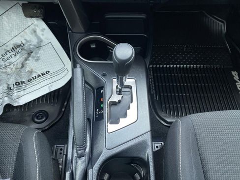 Used 2018 Toyota RAV4 XLE w/ Plus Extra Value Package image 7