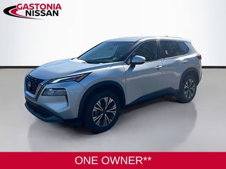 Used 2023 Nissan Rogue SV video 3