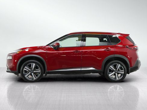 Used 2023 Nissan Rogue SL AWD/4WD image 2