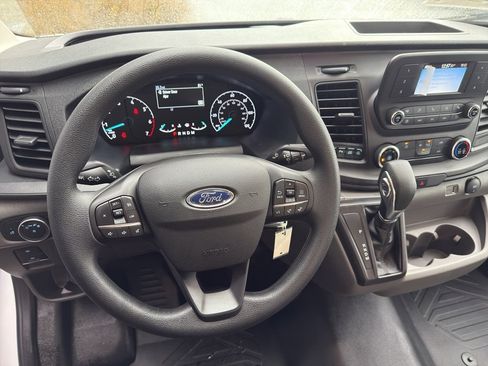 New 2025 Ford Transit 250 Low Roof AWD image 18