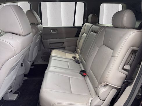 Used 2011 Honda Pilot EX-L image 17