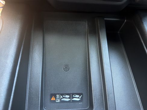 Used 2019 GMC Sierra 1500 AT4 w/ AT4 Premium Package AWD/4WD image 15