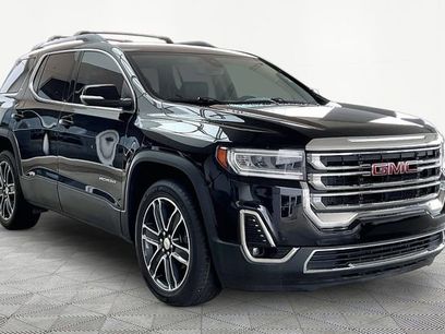 Used 2021 GMC Acadia SLT w/ Preferred Package