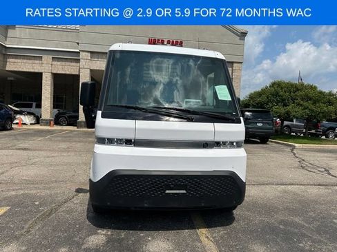 Used 2024 Chevrolet Brightdrop 600 w/ Battery Pack, Max Range AWD/4WD image 8