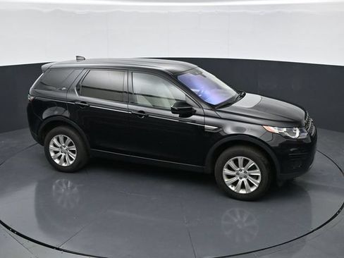 Used 2017 Land Rover Discovery Sport SE AWD/4WD image 28