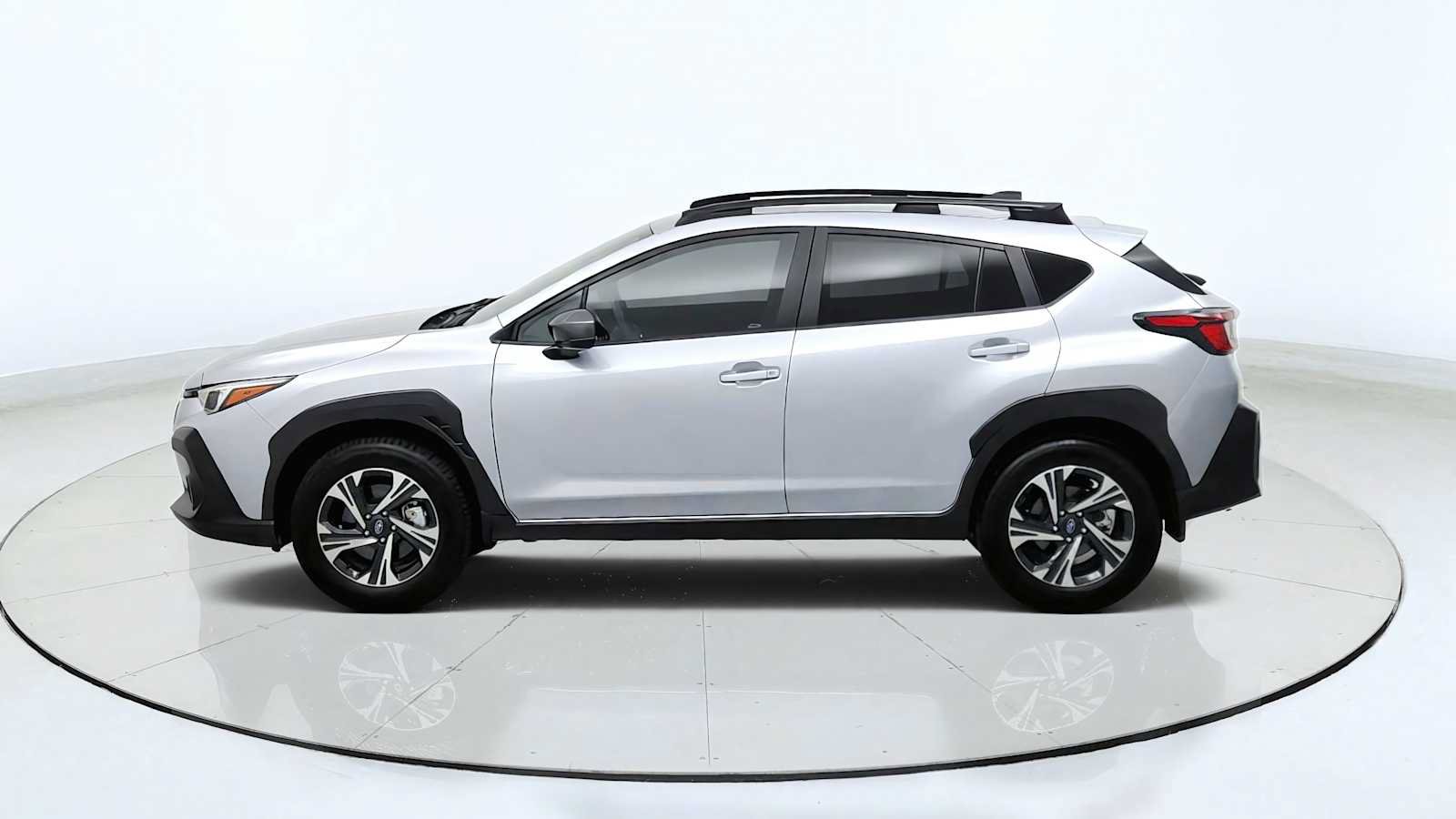 Certified 2026 Subaru Crosstrek 2.5i Premium AWD/4WD image 5