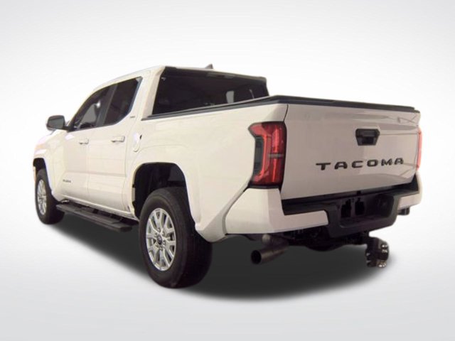 Used 2025 Toyota Tacoma SR5 RWD image 6