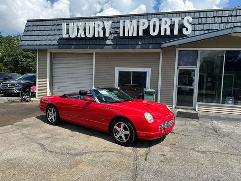 Used 2003 Ford Thunderbird RWD image 2