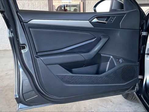 Used 2021 Volkswagen Jetta S w/ Driver Assistance Package image 21