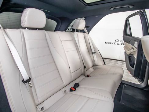 Used 2025 Mercedes-Benz GLE 580 4MATIC image 39