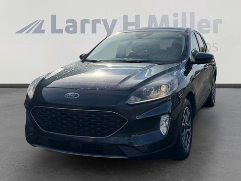 Used 2022 Ford Escape SEL w/ Technology Package image 1