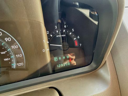 Used 2009 Dodge Journey SXT FWD image 17
