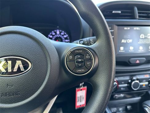 Used 2021 Kia Soul S image 22