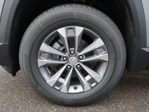 New 2026 Chevrolet Equinox LT w/ Convenience Package II image 23