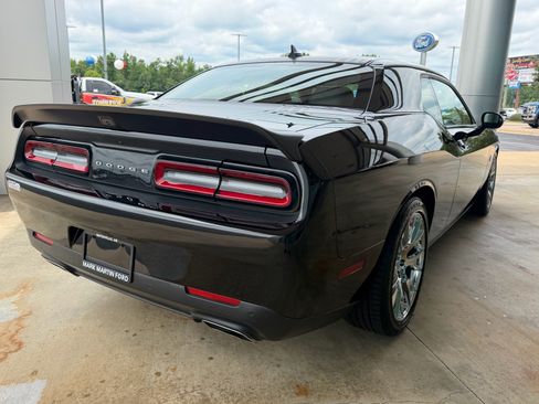 Used 2023 Dodge Challenger R/T Scat Pack w/ Plus Package RWD image 17