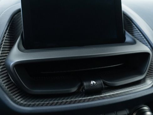 Used 2020 Aston Martin DBS Zagato image 32