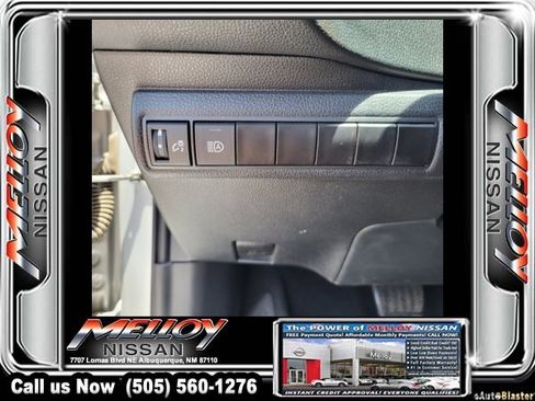 Used 2023 Toyota Corolla LE FWD image 22