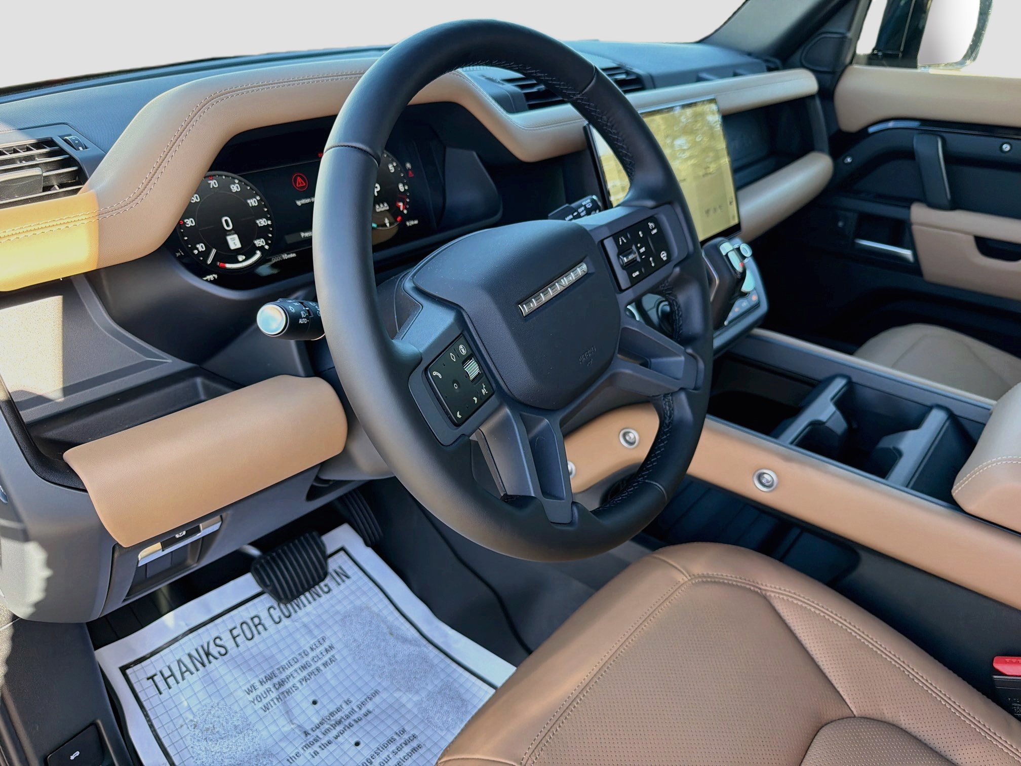 New 2026 Land Rover Defender 110 X-Dynamic SE AWD/4WD image 25