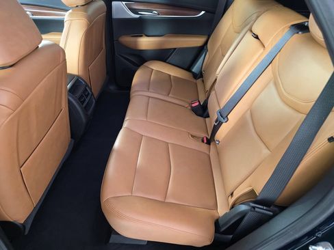 Used 2025 Cadillac XT5 Premium Luxury FWD image 14