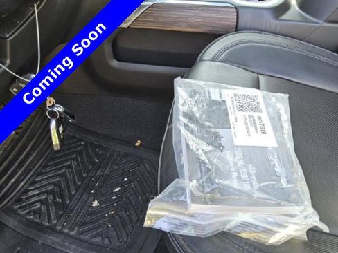 Used 2022 Chevrolet Silverado 2500 High Country w/ Z71 Off-Road Package image 14