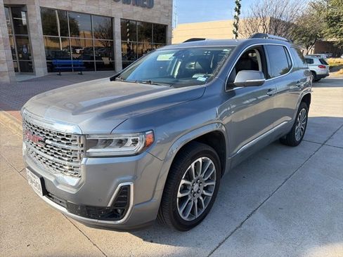 Used 2021 GMC Acadia Denali w/ Denali Technology Package image 2