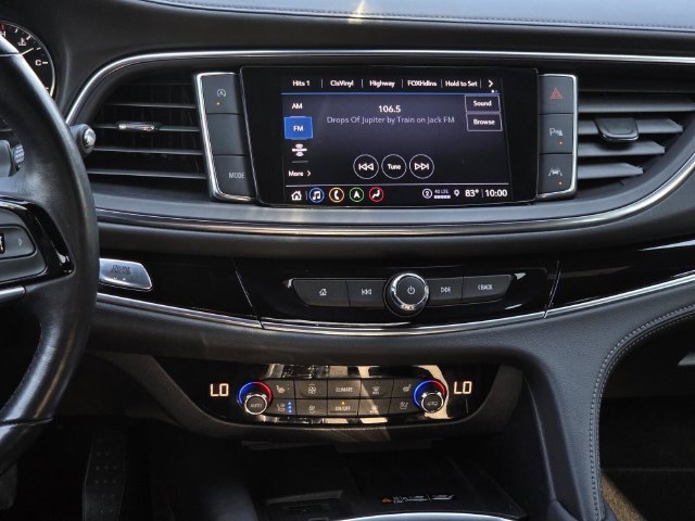 Used 2023 Buick Enclave Avenir w/ Avenir Technology Package FWD image 17