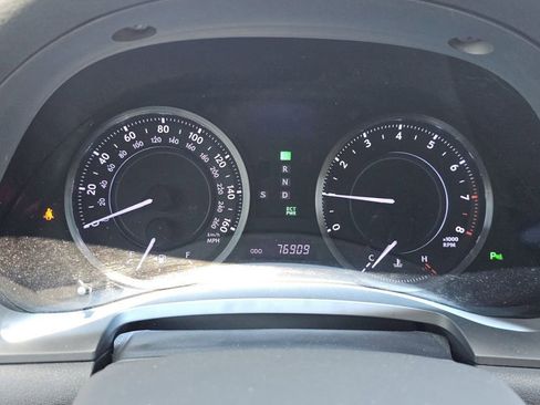 Used 2014 Lexus IS 250C w/ Luxury Package RWD image 31