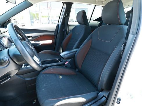 Used 2021 Nissan Kicks SR FWD image 21