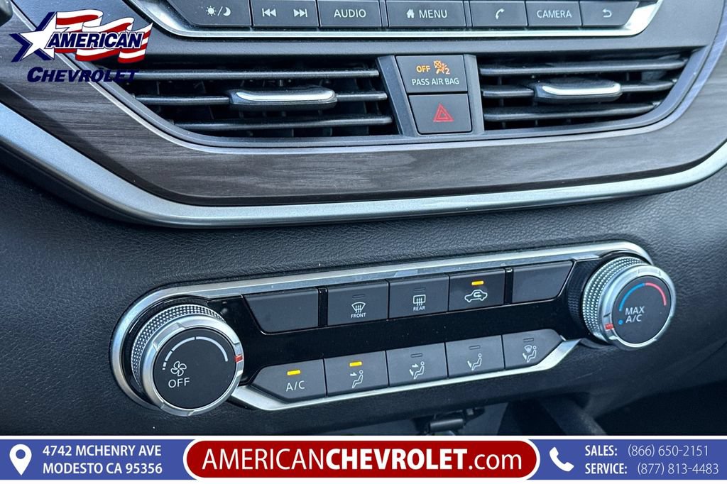 Used 2024 Nissan Altima 2.5 SV FWD image 27