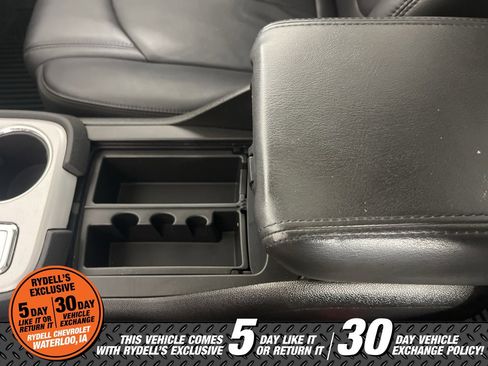 Certified 2012 GMC Acadia SLT image 38