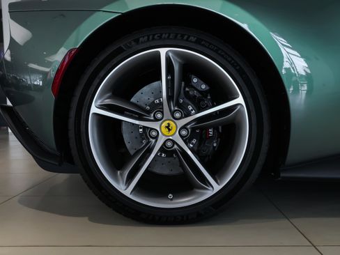 Used 2023 Ferrari 296 GTS RWD image 28