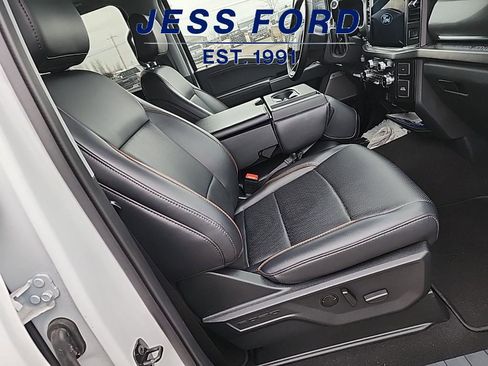 Used 2025 Ford F350 Lariat w/ Camper Package image 7