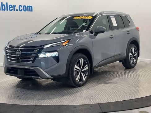 Used 2024 Nissan Rogue SL w/ SL Premium Package image 8