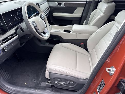 Used 2024 Hyundai Santa Fe Calligraphy image 9