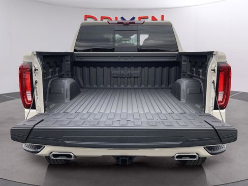 New 2026 GMC Sierra 1500 AT4 w/ AT4 Premium Package AWD/4WD image 35