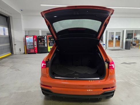 Used 2025 Audi Q3 2.0T Premium AWD/4WD image 37