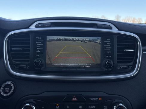 Used 2016 Kia Sorento SX image 24