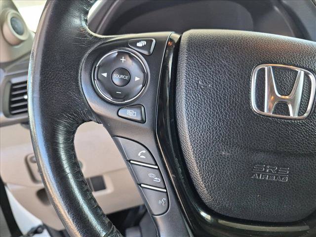 Used 2016 Honda Pilot Touring image 17