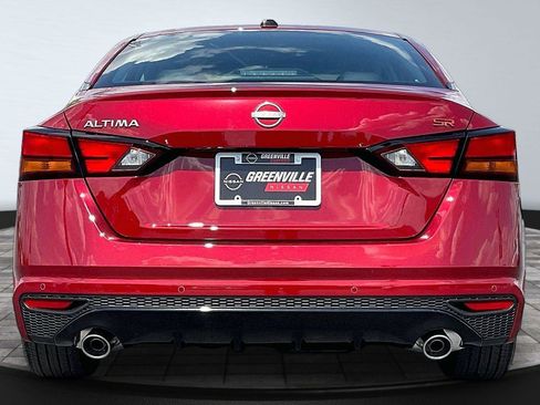 New 2026 Nissan Altima 2.5 SR FWD image 5