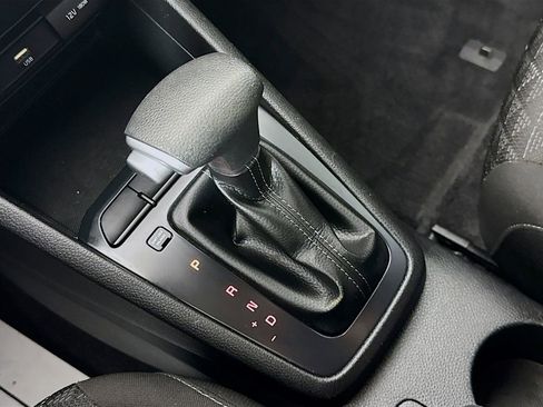 Used 2023 Kia Rio S image 19