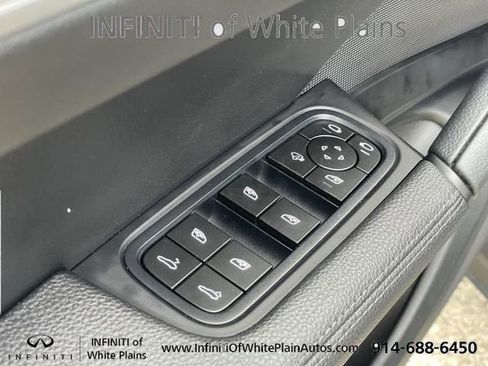 Used 2024 Porsche Cayenne AWD/4WD image 13