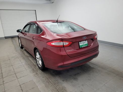 Used 2014 Ford Fusion SE image 5