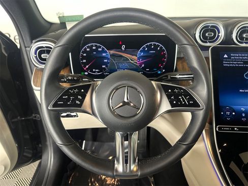 Certified 2025 Mercedes-Benz GLC 300 image 26