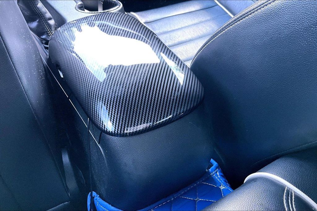 Used 2018 Ford Mustang GT RWD image 30